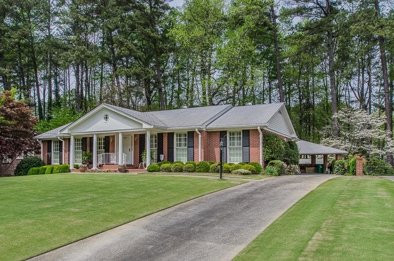 4 bedroom, 3,145 sq ft single family residence sold at 1900 Mount Brian Road, Atlanta, GA 30329