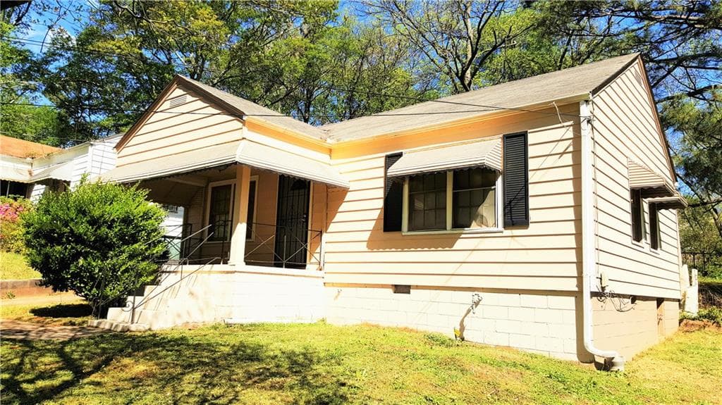 2 bedroom, 792 sq ft single family residence sold at 322 Laquita Drive, Atlanta, GA 30315