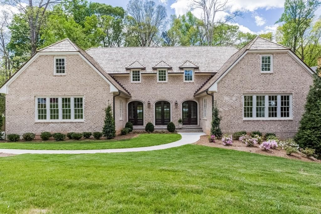 5 bedroom, 5,408 sq ft single family residence sold at 4600 Millbrook Drive, Atlanta, GA 30327