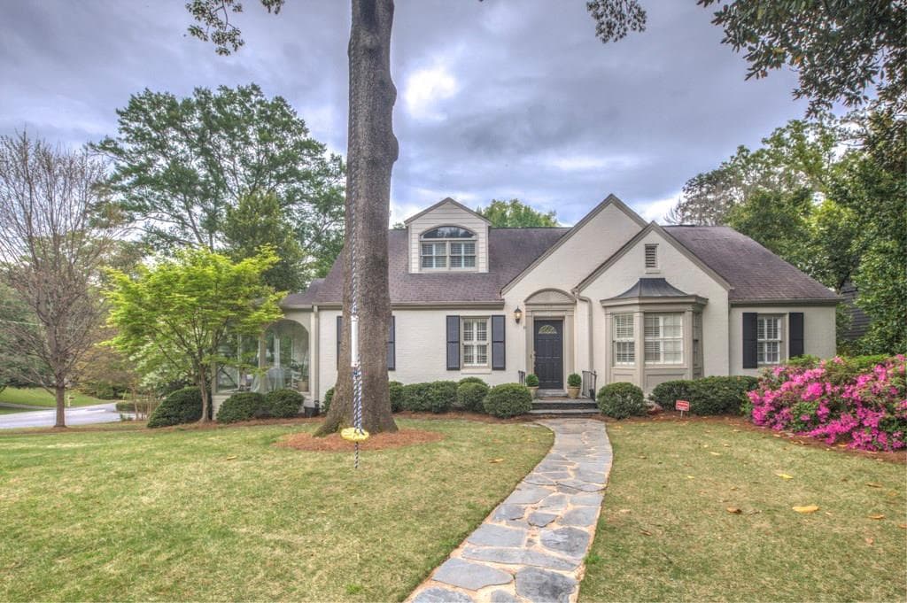 5 bedroom single family residence sold at 2807 N Hills Drive, Atlanta, GA 30305