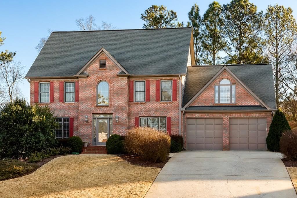 5 bedroom, 4,411 sq ft single family residence sold at 2850 Intrepid Cut, Marietta, GA 30062
