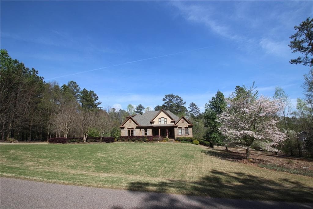 5 bedroom single family residence sold at 1088 Hidden Lakes Trail, Jefferson, GA 30549