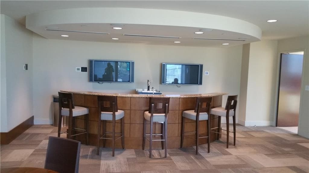 1 bedroom, 783 sq ft condominium sold at 3324 Peachtree Road 1412, Atlanta, GA 30326