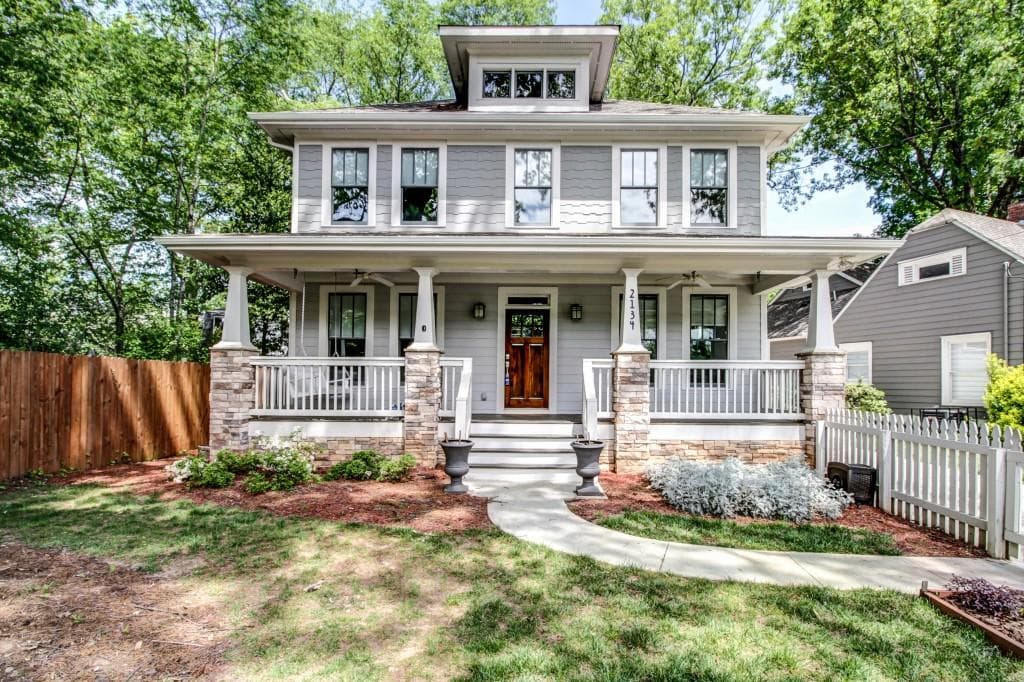4 bedroom, 2,328 sq ft single family residence sold at 2134 Dekalb Avenue, Atlanta, GA 30307