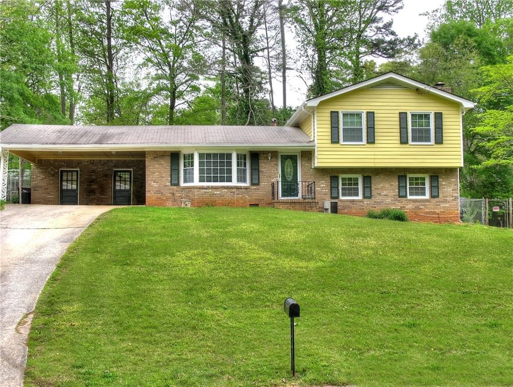 4 bedroom single family residence sold at 2681 Flintlock Lane, Marietta, GA 30008