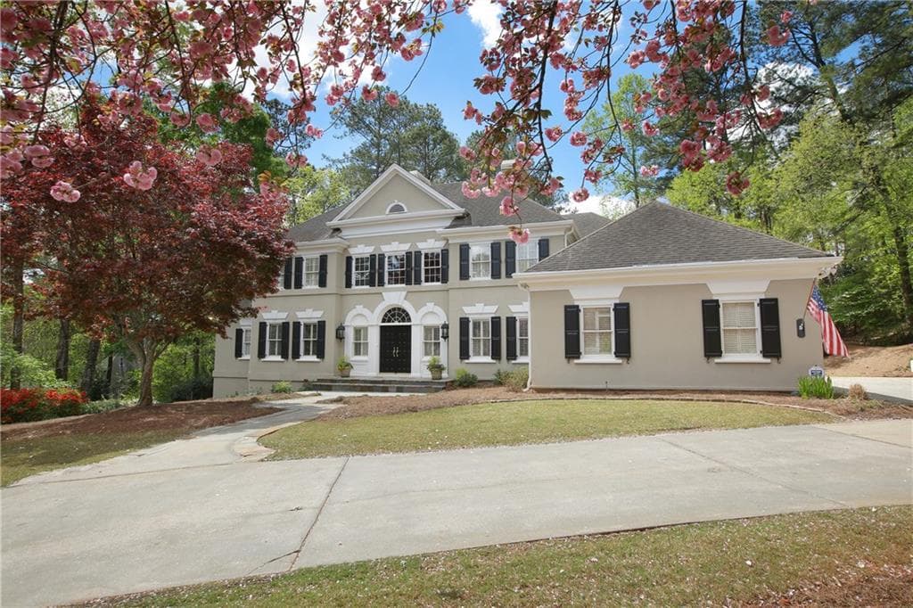 9280 Chandler Bluff, Alpharetta, GA 30022 — most recent listing photo