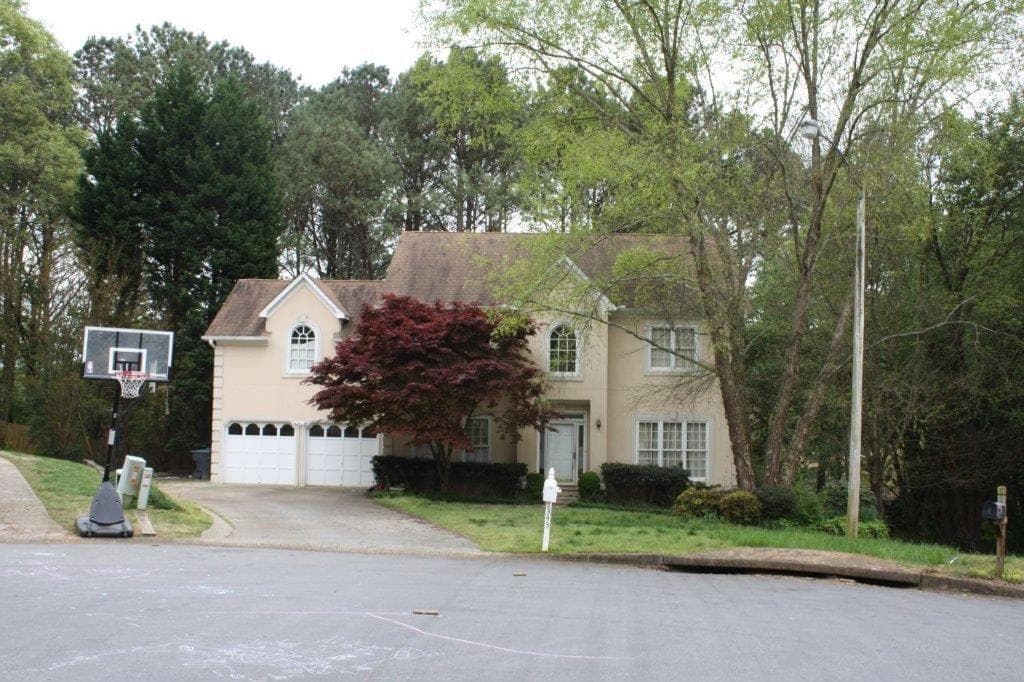 1343 Summit Lane, Acworth, GA 30102 — most recent listing photo