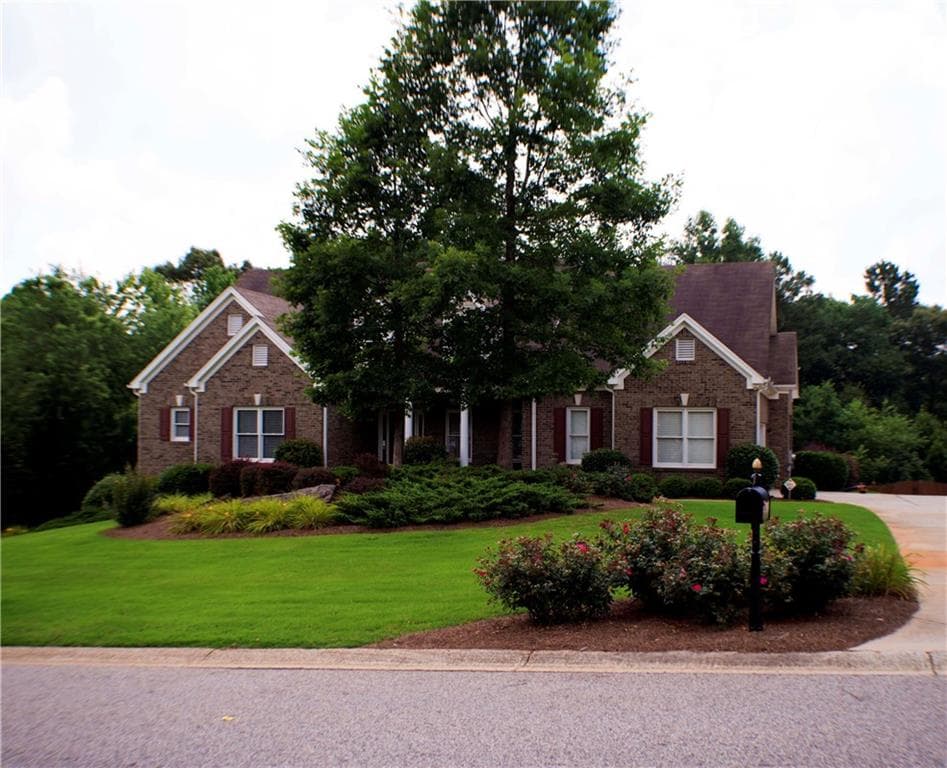 5123 STATELY OAKS Drive, Flowery Branch, GA 30542 — most recent listing photo