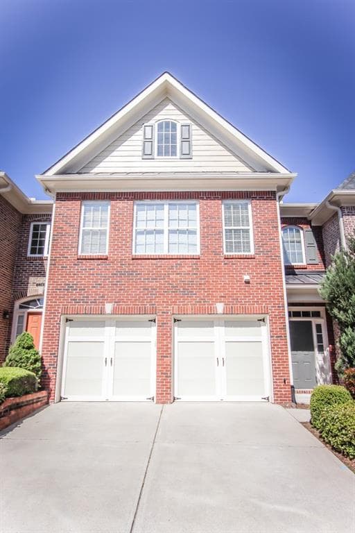 3 bedroom, 2,090 sq ft condominium sold at 2364 Harshaw Avenue, Lawrenceville, GA 30043