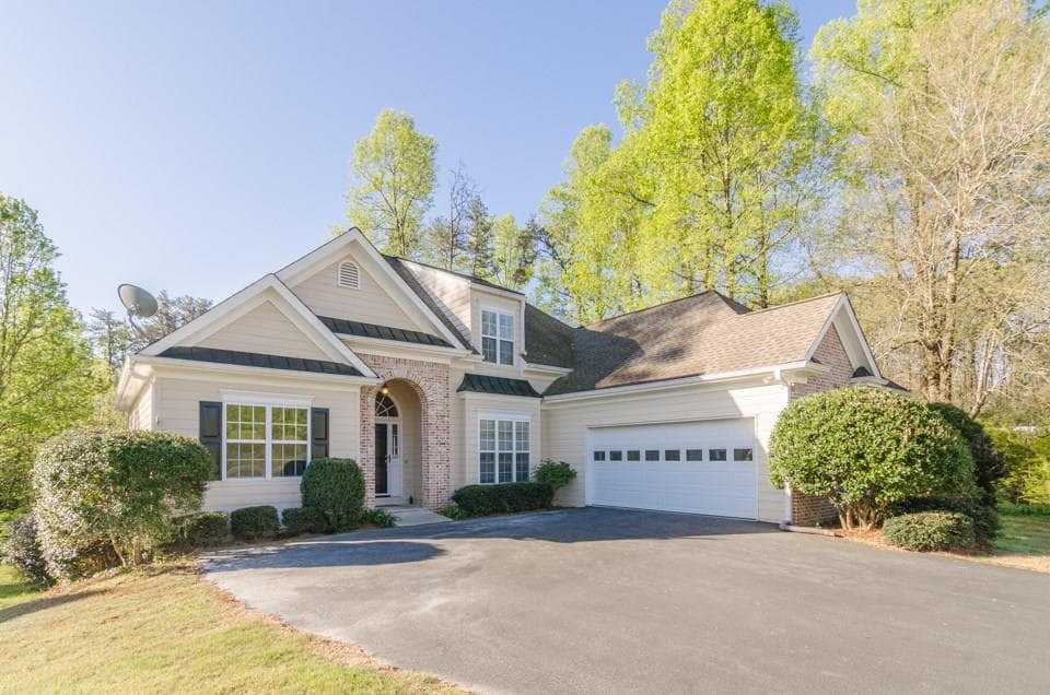 4 bedroom single family residence sold at 6264 Timber Creek Trail, Dahlonega, GA 30533