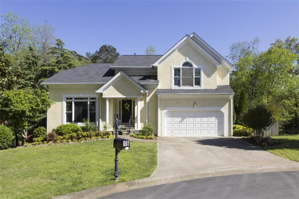 4 bedroom, 3,838 sq ft single family residence sold at 16 Ancient Oak Court, Marietta, GA 30067