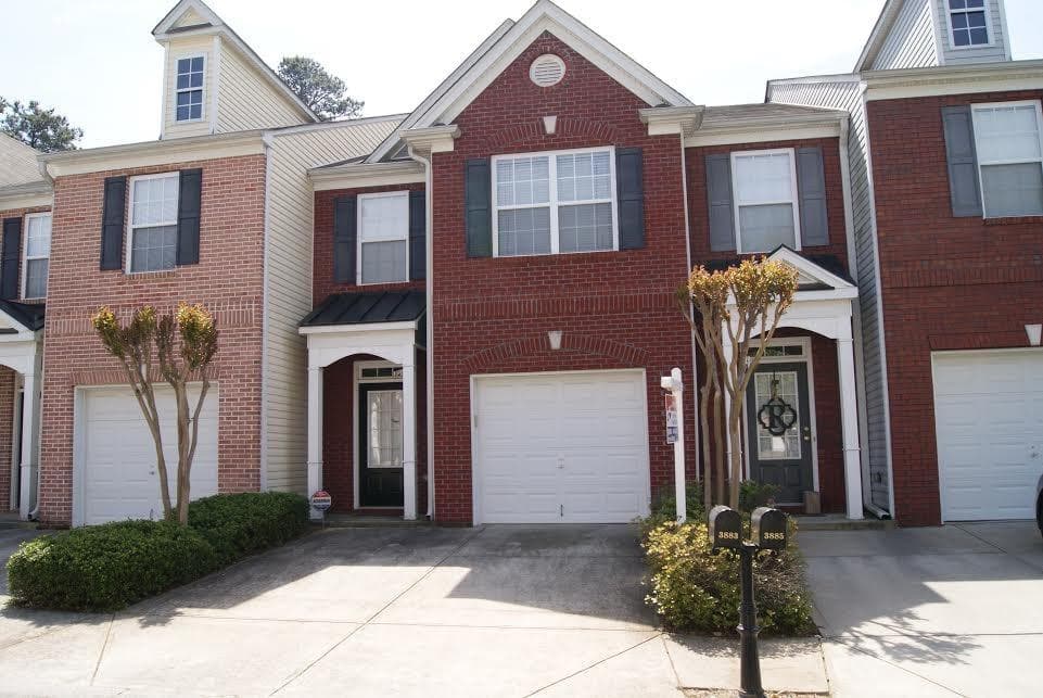 3 bedroom, 1,696 sq ft townhouse sold at 3883 Dandridge Way None, Duluth, GA 30096