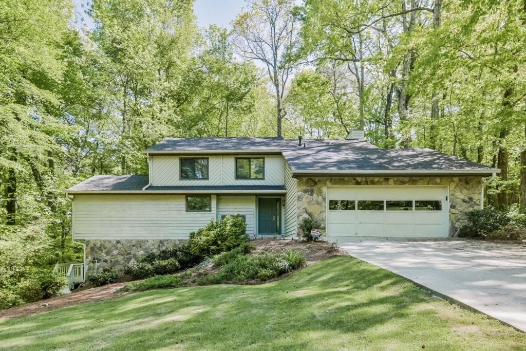 3524 Wood Acres Boulevard, Duluth, GA 30096 — most recent listing photo