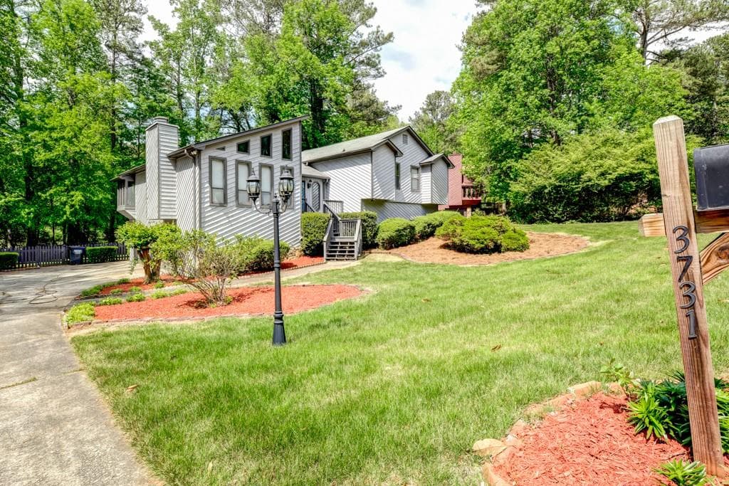 3 bedroom, 2,480 sq ft single family residence sold at 3731 Willow Mill Drive, Lawrenceville, GA 30044