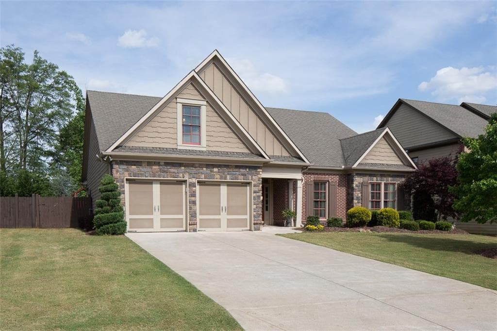 4 bedroom, 2,870 sq ft single family residence sold at 1360 Waverly Glen Drive, Alpharetta, GA 30004
