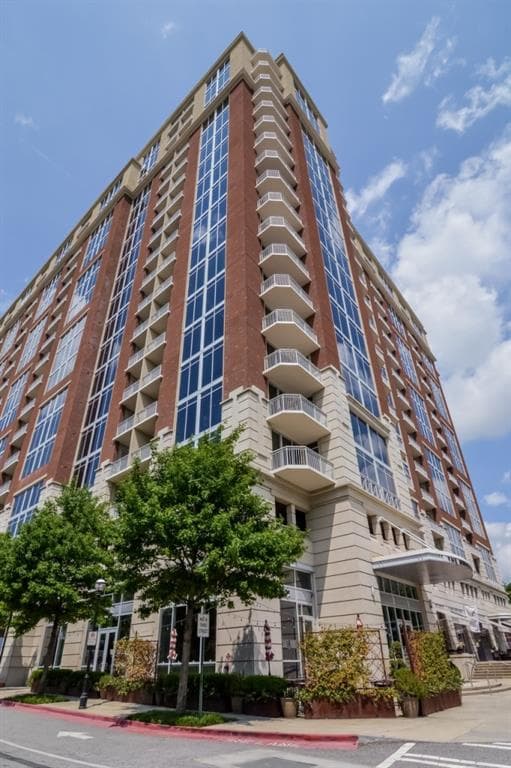 2 bedroom, 2,109 sq ft condominium sold at 1820 Peachtree Street 609, Atlanta, GA 30309