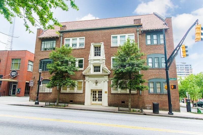 2 bedroom, 1,220 sq ft condominium sold at 952 Peachtree Street 3, Atlanta, GA 30309
