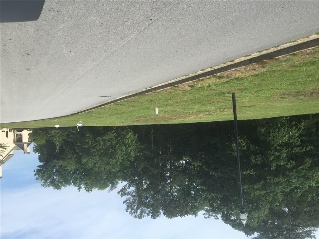 single family residence sold at 2726 Drayton Hall Drive, Buford, GA 30519