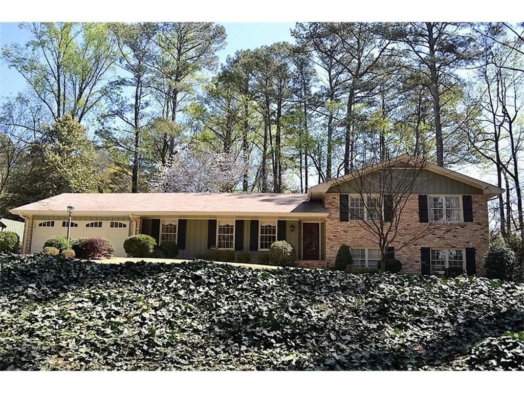 4 bedroom, 3,308 sq ft single family residence sold at 2341 Briarcliff Lane, Atlanta, GA 30345