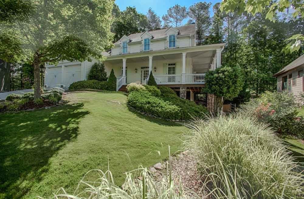 5 bedroom, 5,496 sq ft single family residence sold at 6450 Hampton Highlands Drive, Cumming, GA 30041