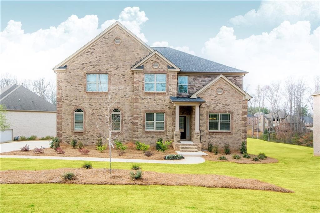 5 bedroom single family residence sold at 2304 Braunsroth Lane, Hampton, GA 30228