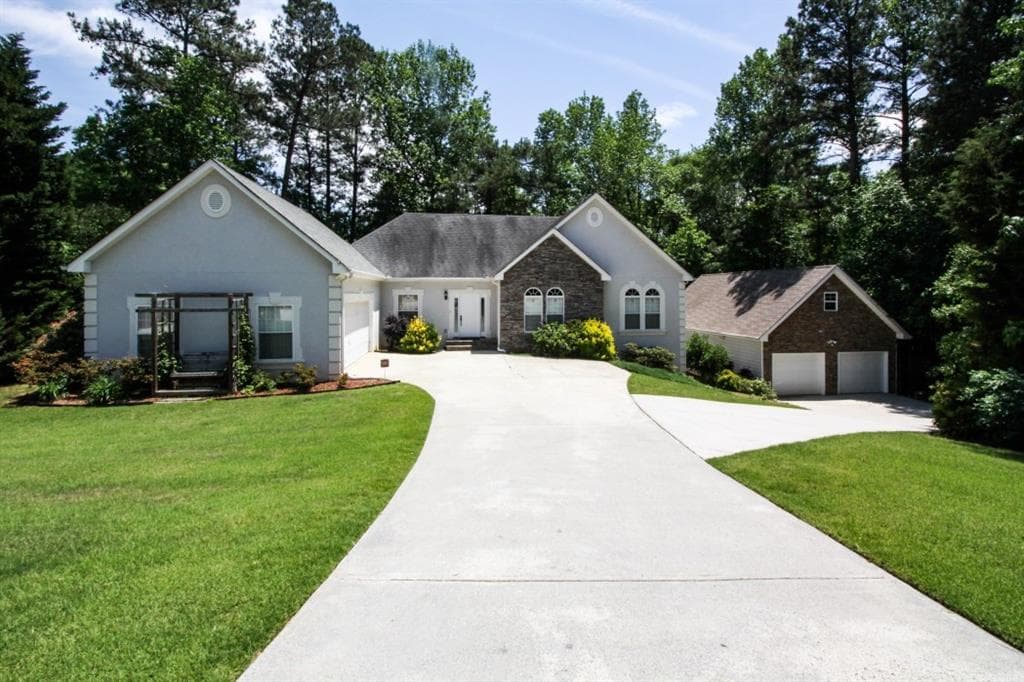 3054 Spring Court, Loganville, GA 30052 — most recent listing photo