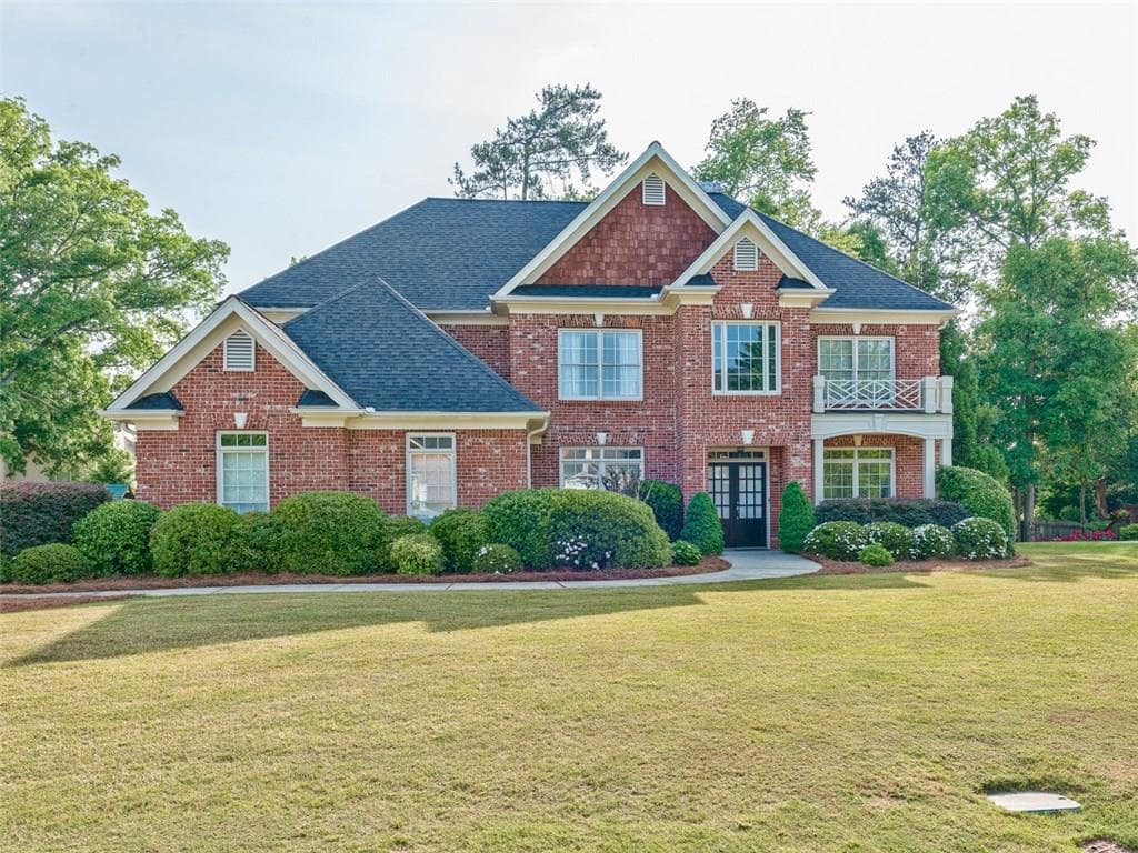 5 bedroom, 3,120 sq ft single family residence sold at 1372 Arbor Bluff Court, Lawrenceville, GA 30045