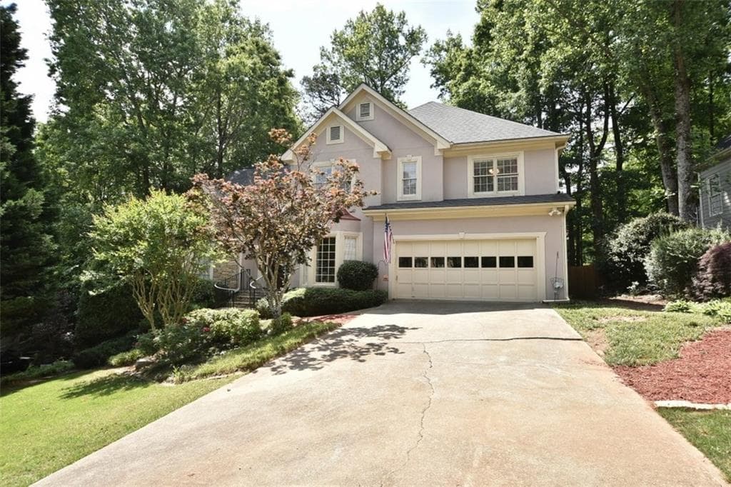 5 bedroom, 3,346 sq ft single family residence sold at 1026 Eagles Ridge Court, Lawrenceville, GA 30043