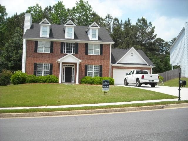 4 bedroom, 2,184 sq ft single family residence sold at 652 Towering Pine Trail, Lawrenceville, GA 30045