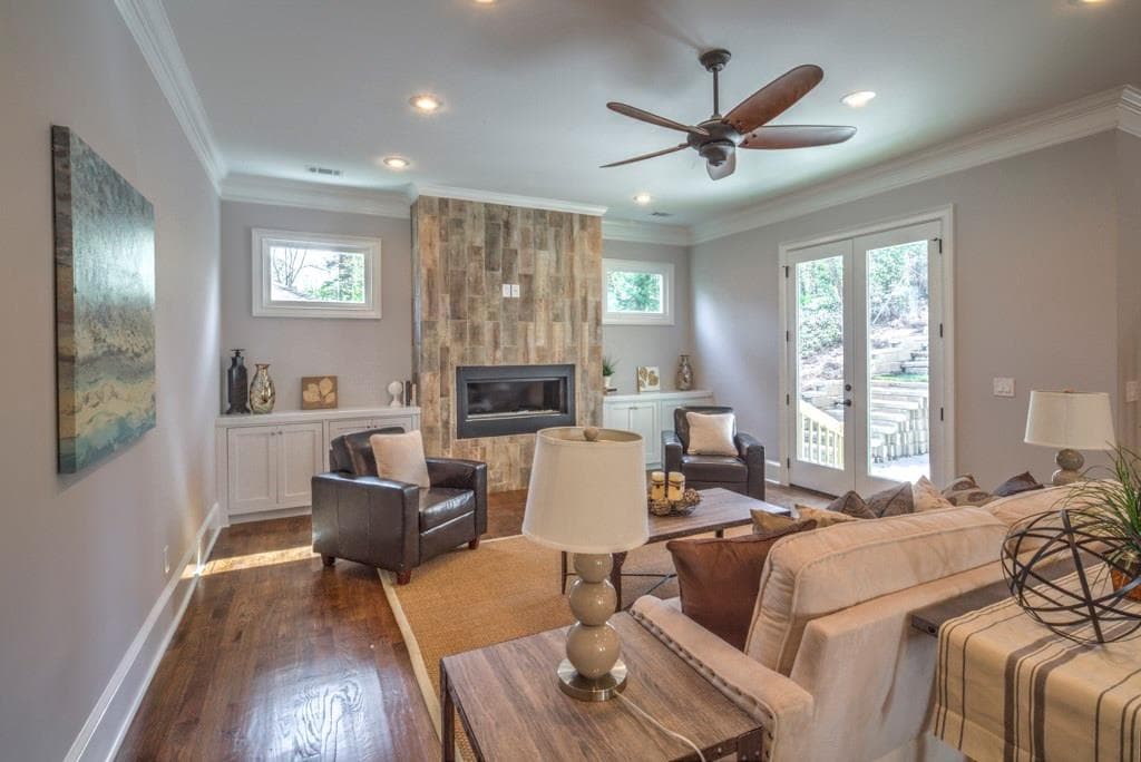 5 bedroom single family residence sold at 2934 Parkridge Drive, Brookhaven, GA 30319