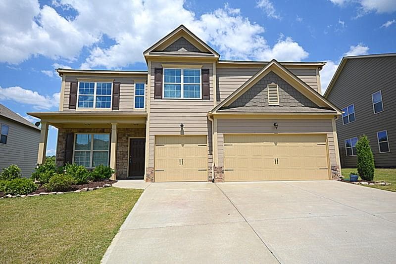 5 bedroom, 3,370 sq ft single family residence sold at 1350 Delo Lane, Cumming, GA 30041