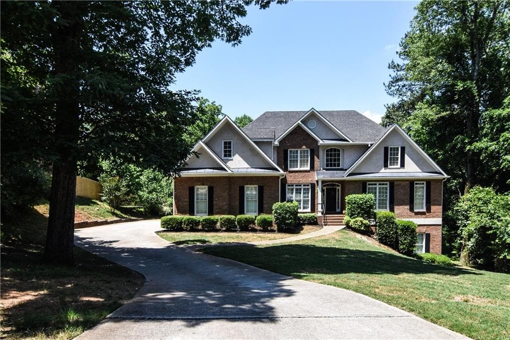 7 bedroom, 3,548 sq ft single family residence sold at 315 Collegiate Drive, Powder Springs, GA 30127