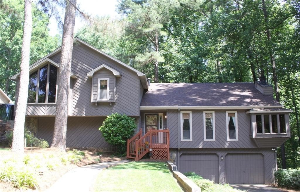 4 bedroom, 3,145 sq ft single family residence sold at 4915 Millers Trace, Peachtree Corners, GA 30096