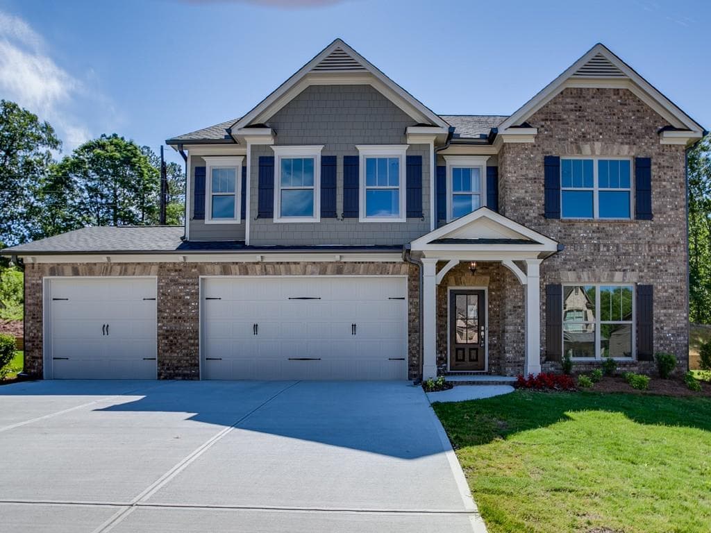 4 bedroom, 2,701 sq ft single family residence sold at 4390 Hunters Walk Way, Cumming, GA 30028