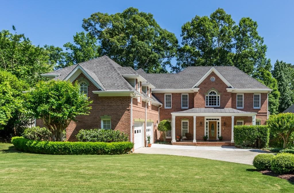 5 bedroom, 6,016 sq ft single family residence sold at 5622 Forkwood Drive, Acworth, GA 30101