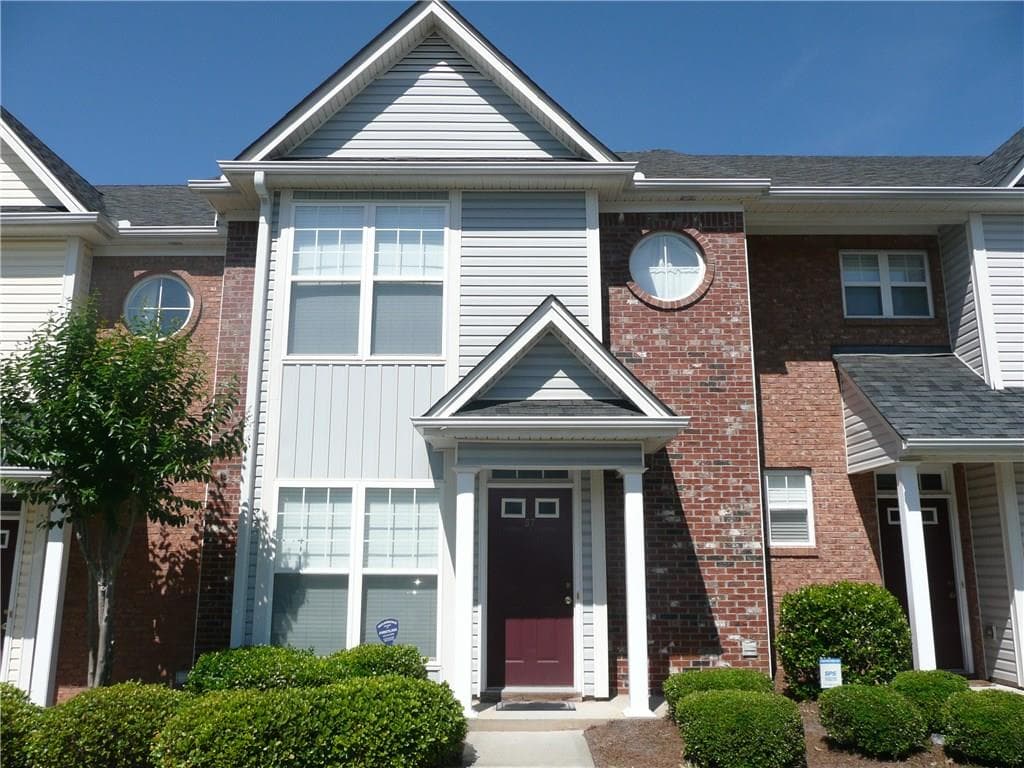 2 bedroom, 1,300 sq ft condominium sold at 801 Old Peachtree Road 57, Lawrenceville, GA 30043