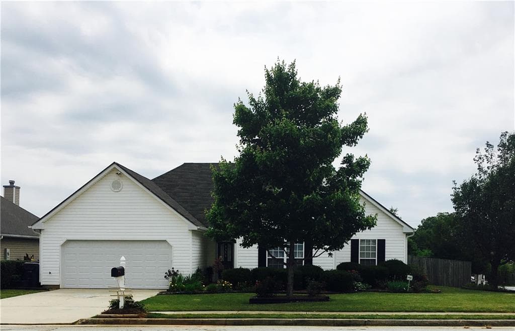3352 Summit Creek Lane, Loganville, GA 30052 — most recent listing photo