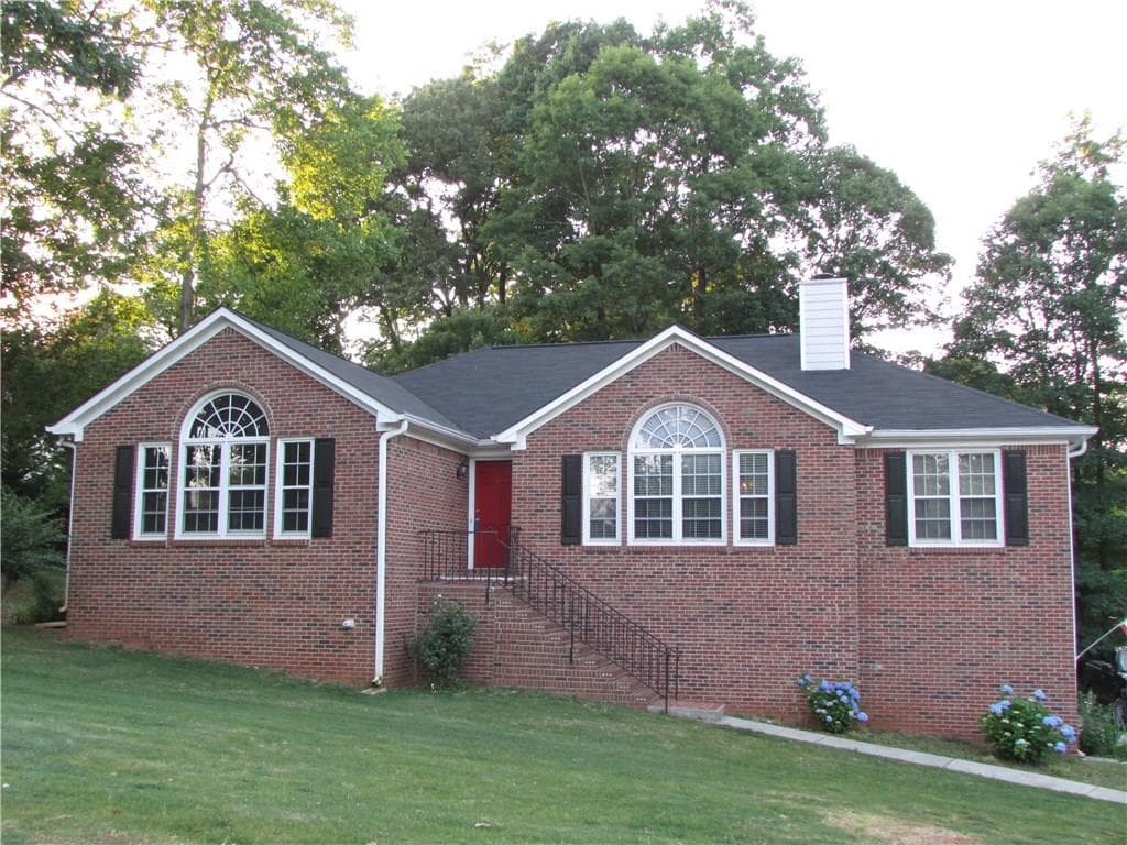 4 bedroom single family residence sold at 118 Timber View Court, Lawrenceville, GA 30043