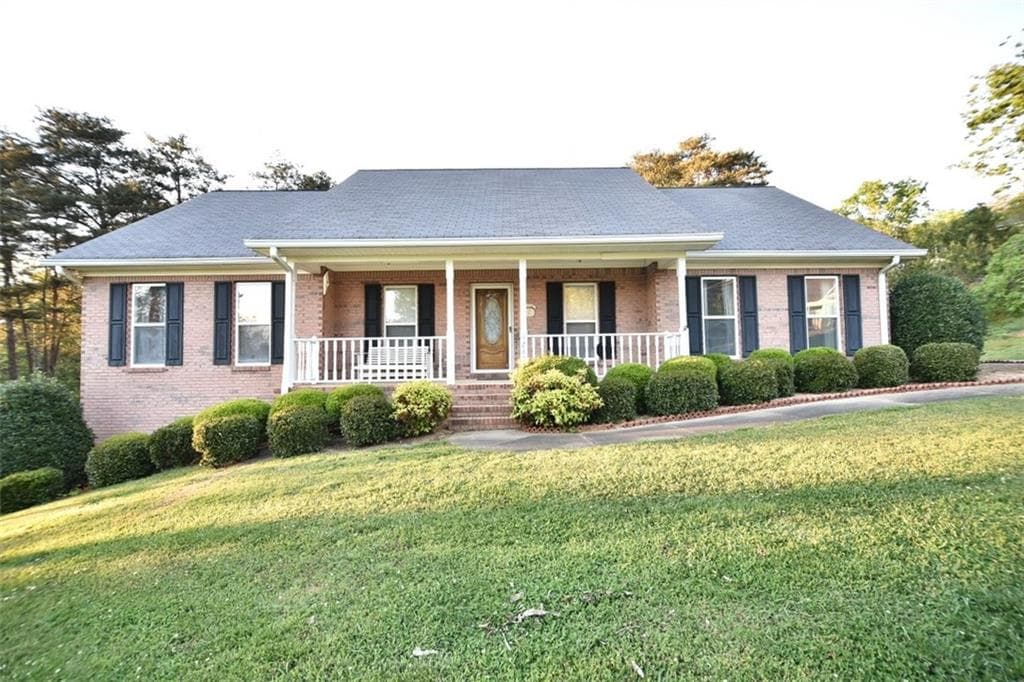 1285 Smithdale Heights Drive, Cumming, GA 30040 — most recent listing photo