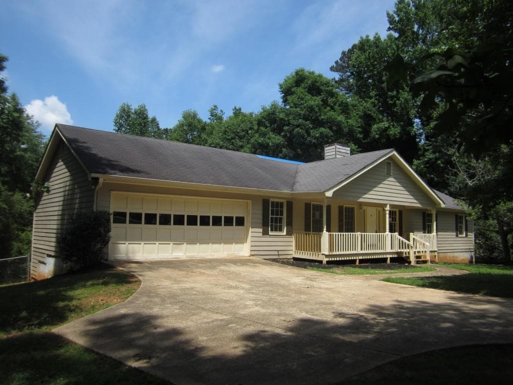 3 bedroom, 2,056 sq ft single family residence sold at 1568 Collins Hill Road, Lawrenceville, GA 30043