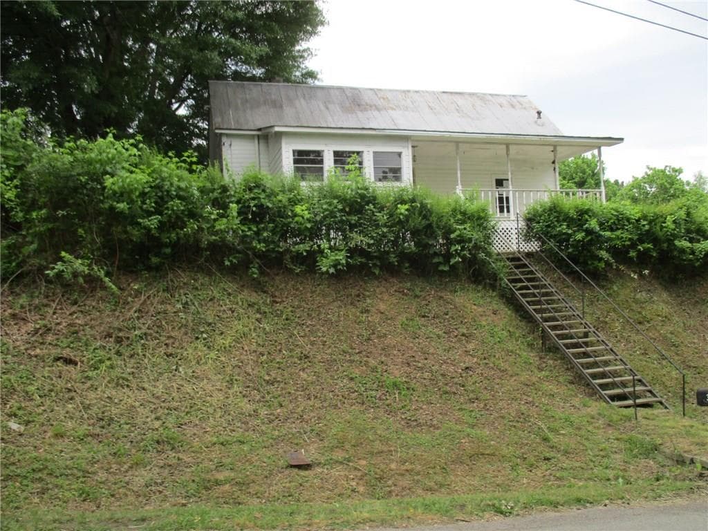 341 E Spring Street, Dallas, GA 30132 — most recent listing photo