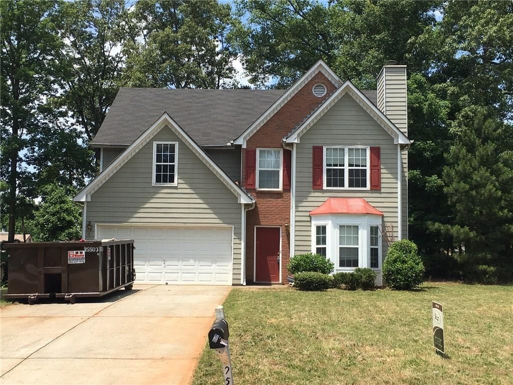 4 bedroom, 2,097 sq ft single family residence sold at 2587 Rainover Trail, Decatur, GA 30034