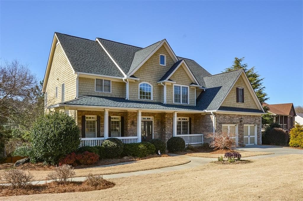 6 bedroom, 4,242 sq ft single family residence sold at 1200 MOUNTAIN IVEY Court, Sugar Hill, GA 30518