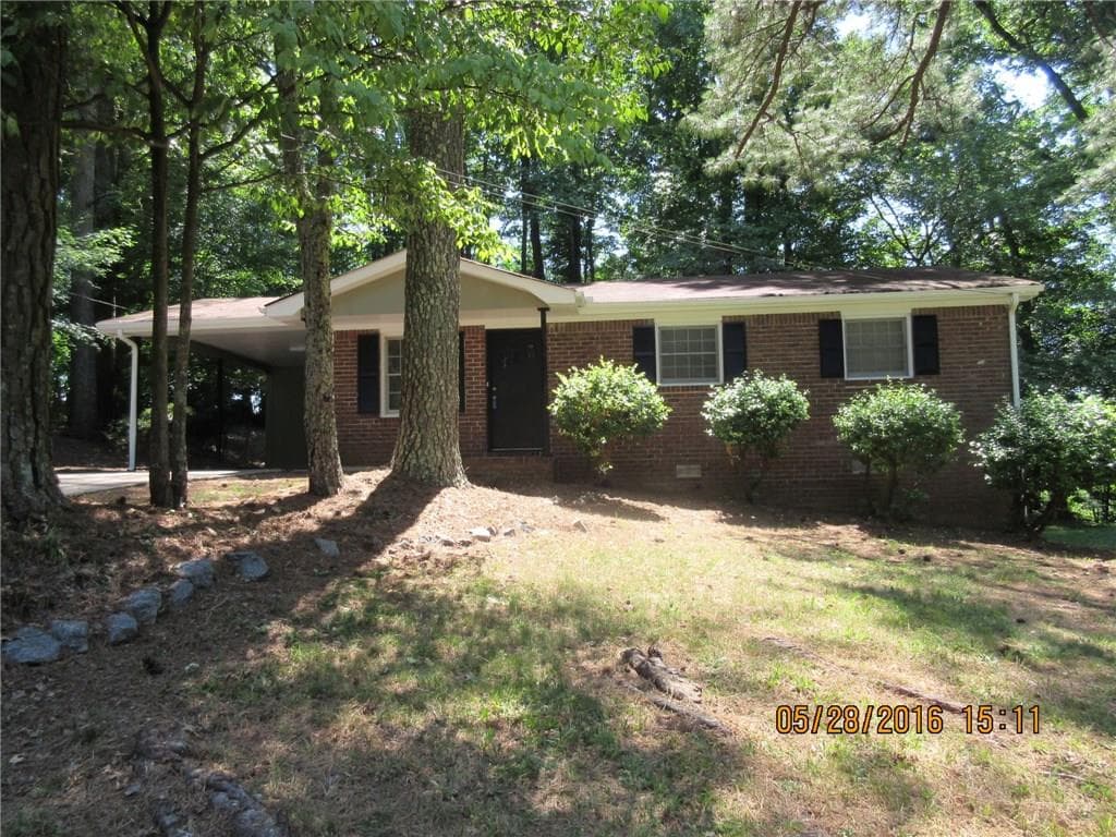 2073 Twelve Oaks Circle, Kennesaw, GA 30144 — most recent listing photo