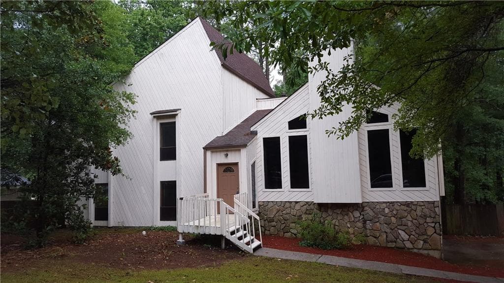 3690 Autumn Leaves Lane, Marietta, GA 30066 — most recent listing photo