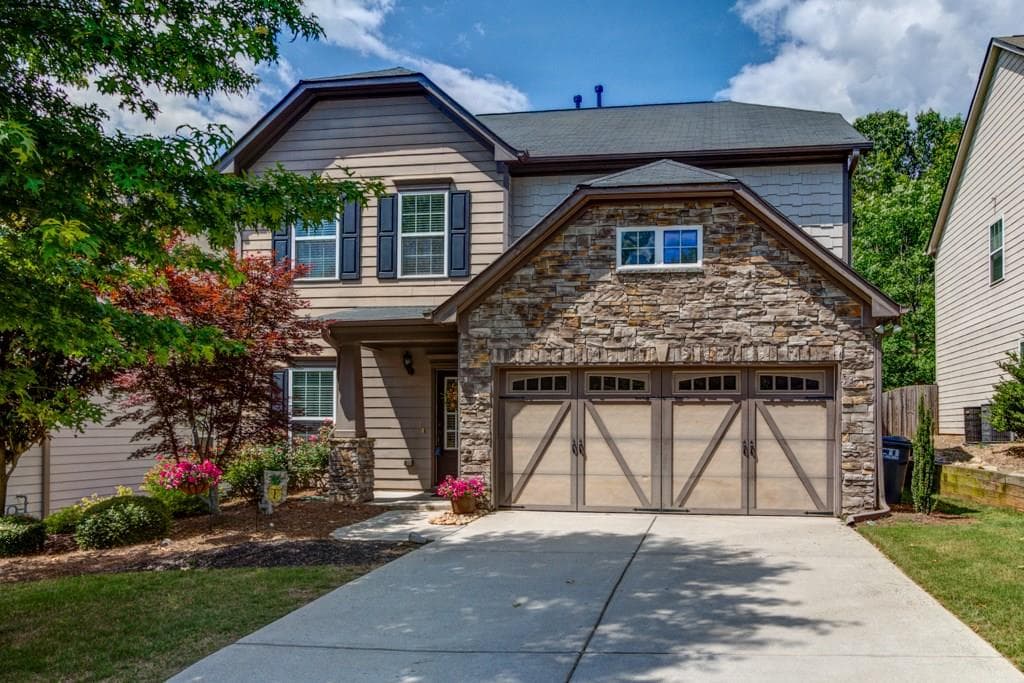 550 Crestmont Lane, Canton, GA 30114 — most recent listing photo