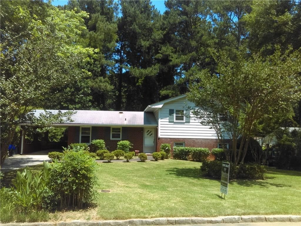 2544 Laurel Ridge Drive, Decatur, GA 30033 — most recent listing photo