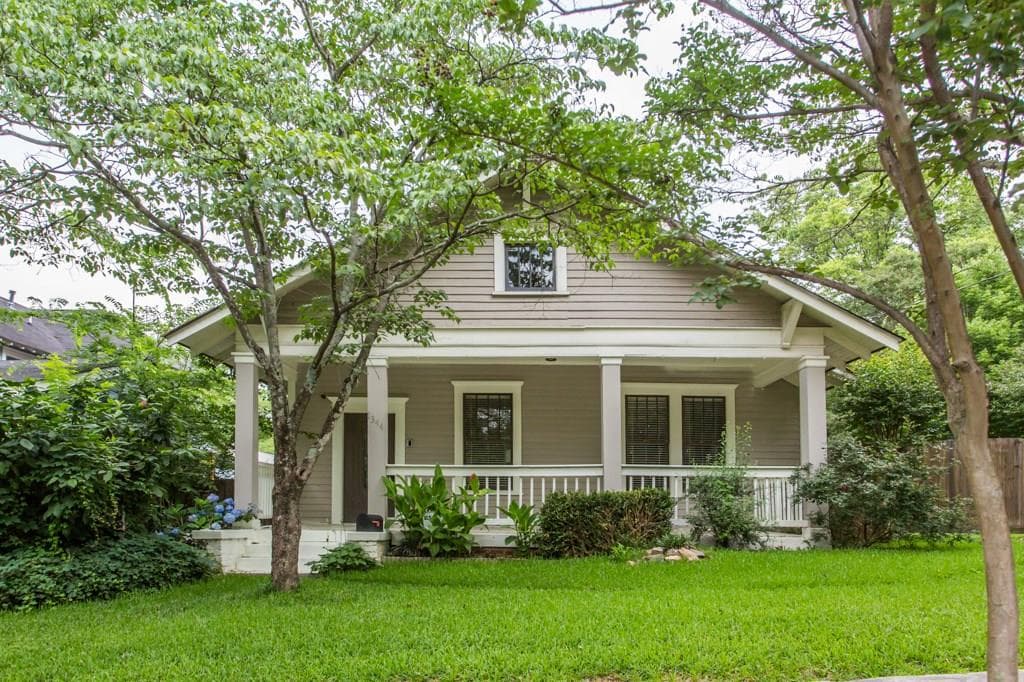 4 bedroom, 1,848 sq ft single family residence sold at 1344 Hardee Street, Atlanta, GA 30307