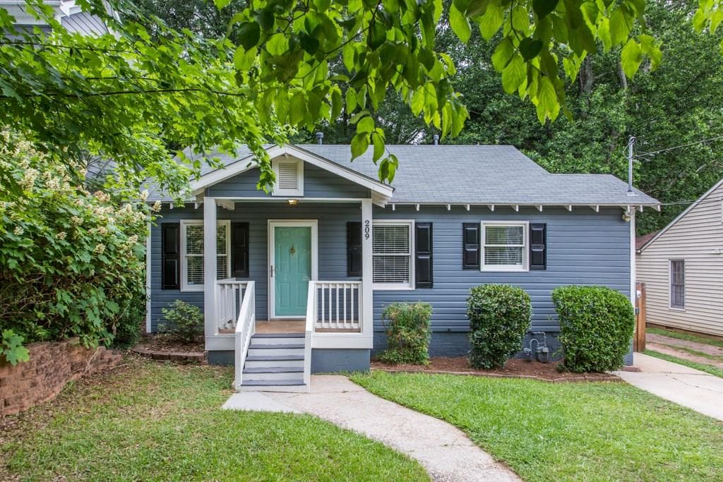 2 bedroom, 938 sq ft single family residence sold at 209 Whitefoord Avenue, Atlanta, GA 30307