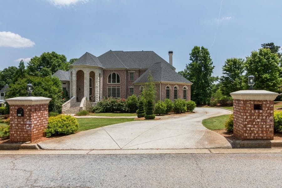 2328 Spencers Way, Stone Mountain, GA 30087 — most recent listing photo